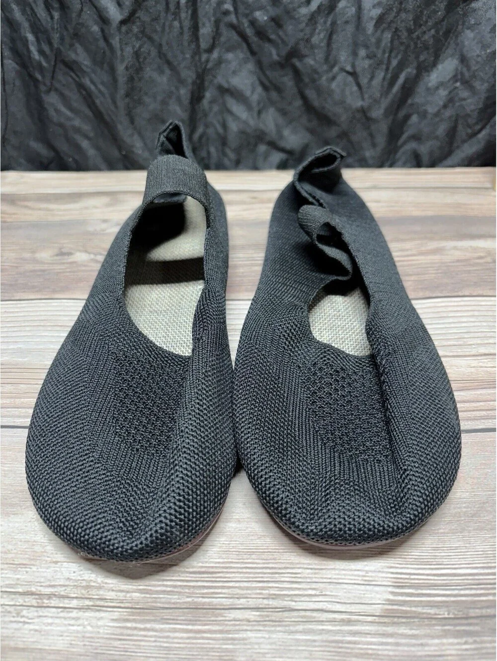 NEW Knit Round Toe Black Flat Slip On Shoes Womens Sz 41/10